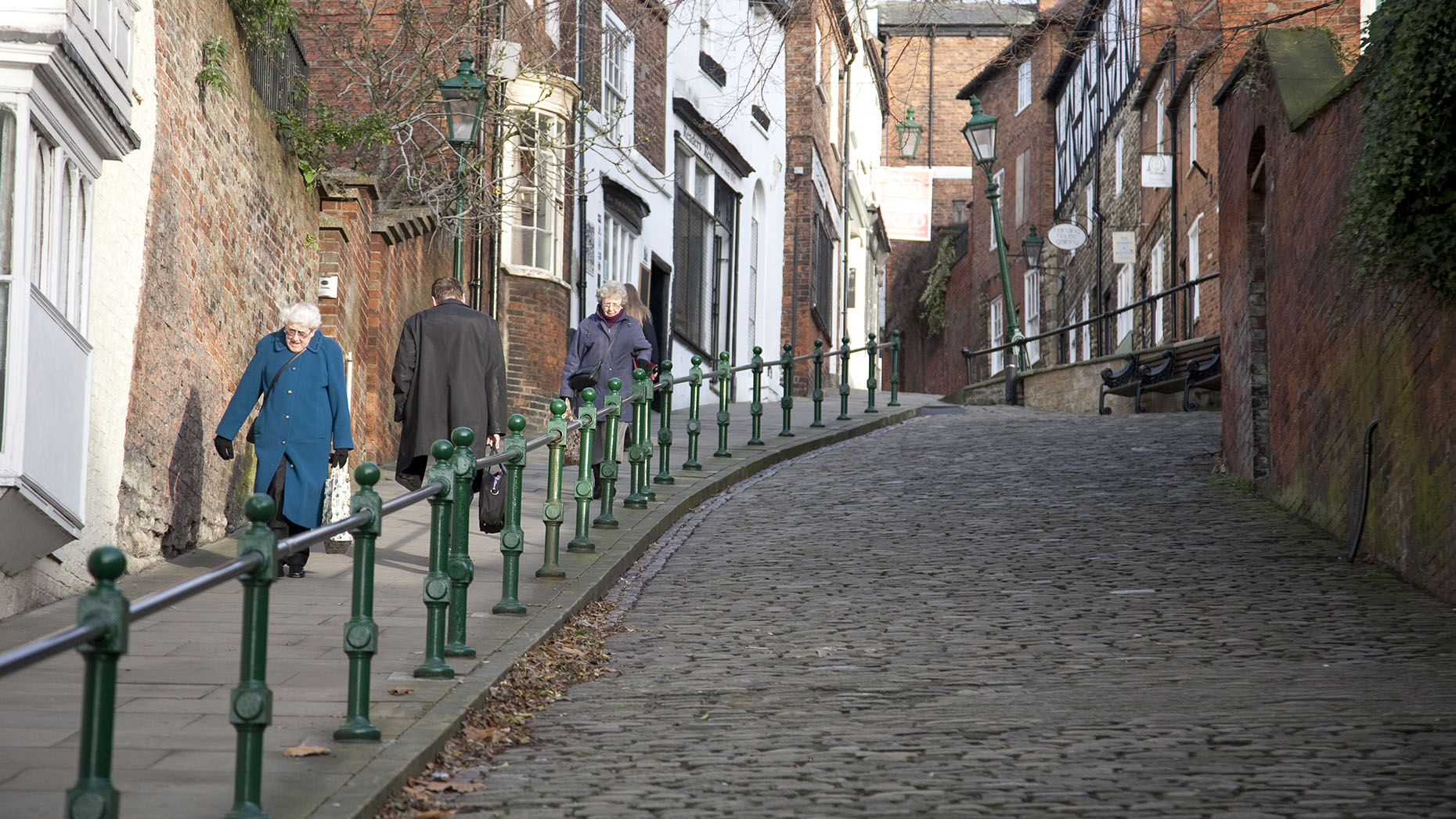 Lincoln s Steep Hill Wins Best UK Street Award