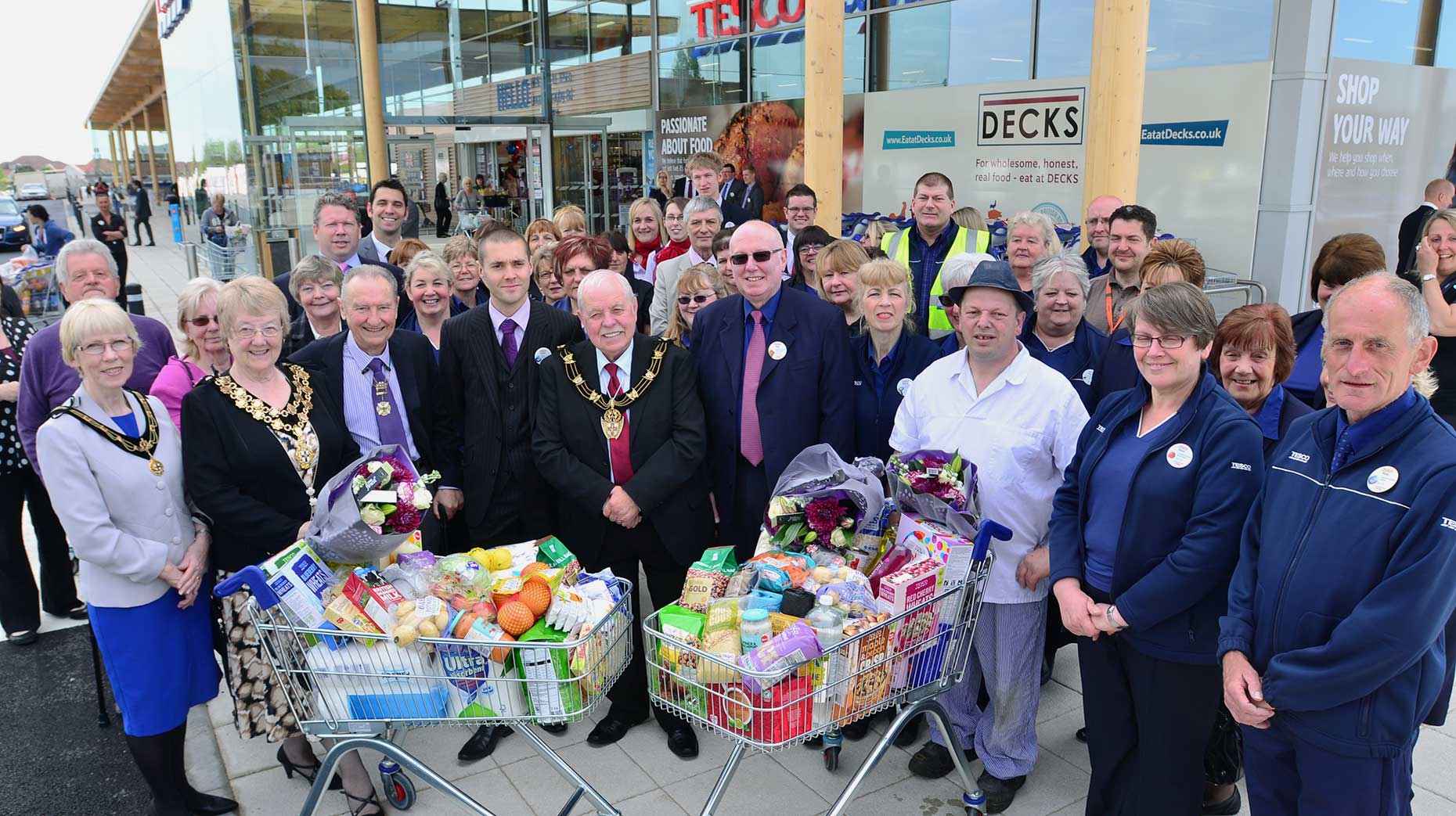 Managers, staff and civic guests celebrated the opening of the new Lincoln Texco Extra store on Wragby Road. Photo: Steve Smailes for The Lincolnite