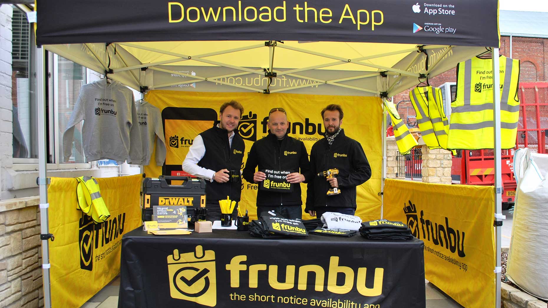Paul Gascoigne (centre) with local businessmen Dominik and Cameron Jackson at the launch of Frunbu