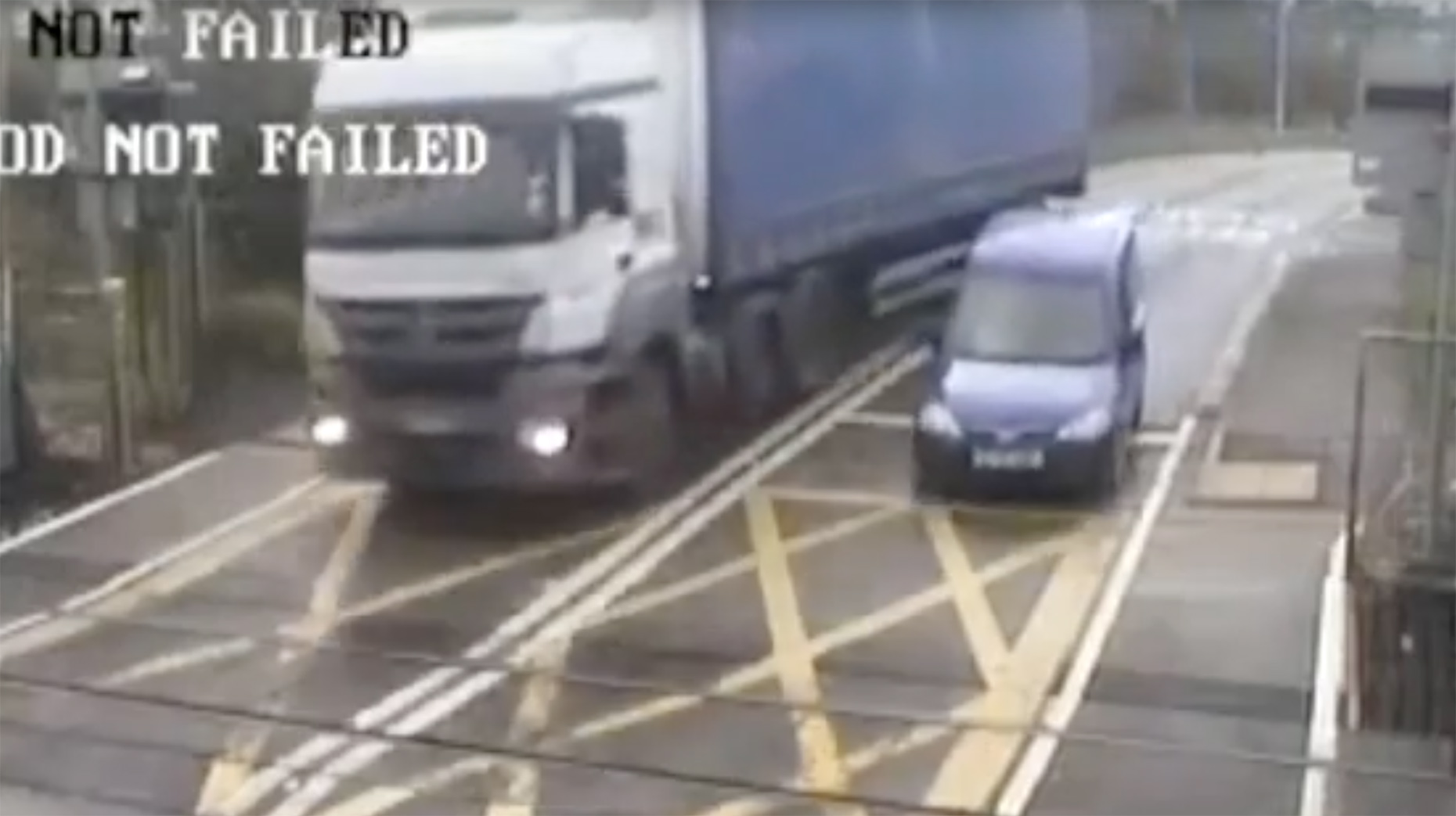 Crossing-overtake