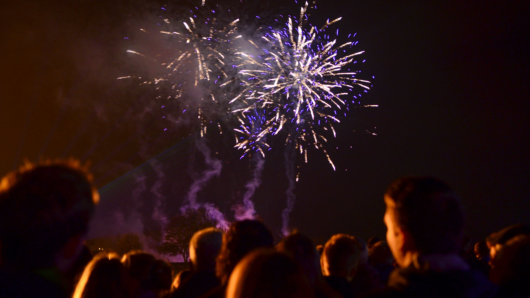 Fireworks-at-the-Showground-08-11-2013-SS-2