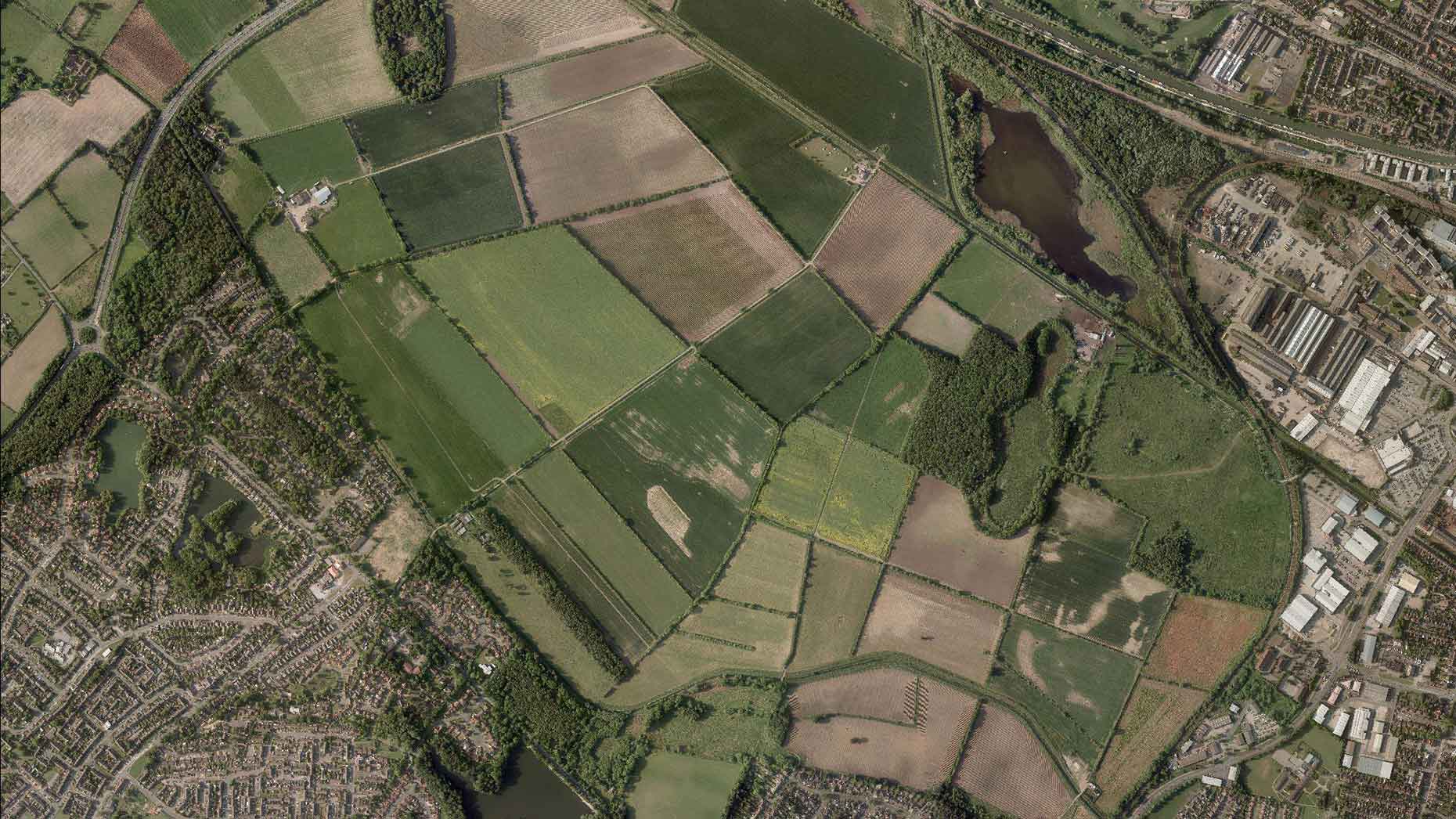 The Western Growth Corridor between Boultham and Birchwood is a 320-hectare site — around 10% of Lincoln's size.