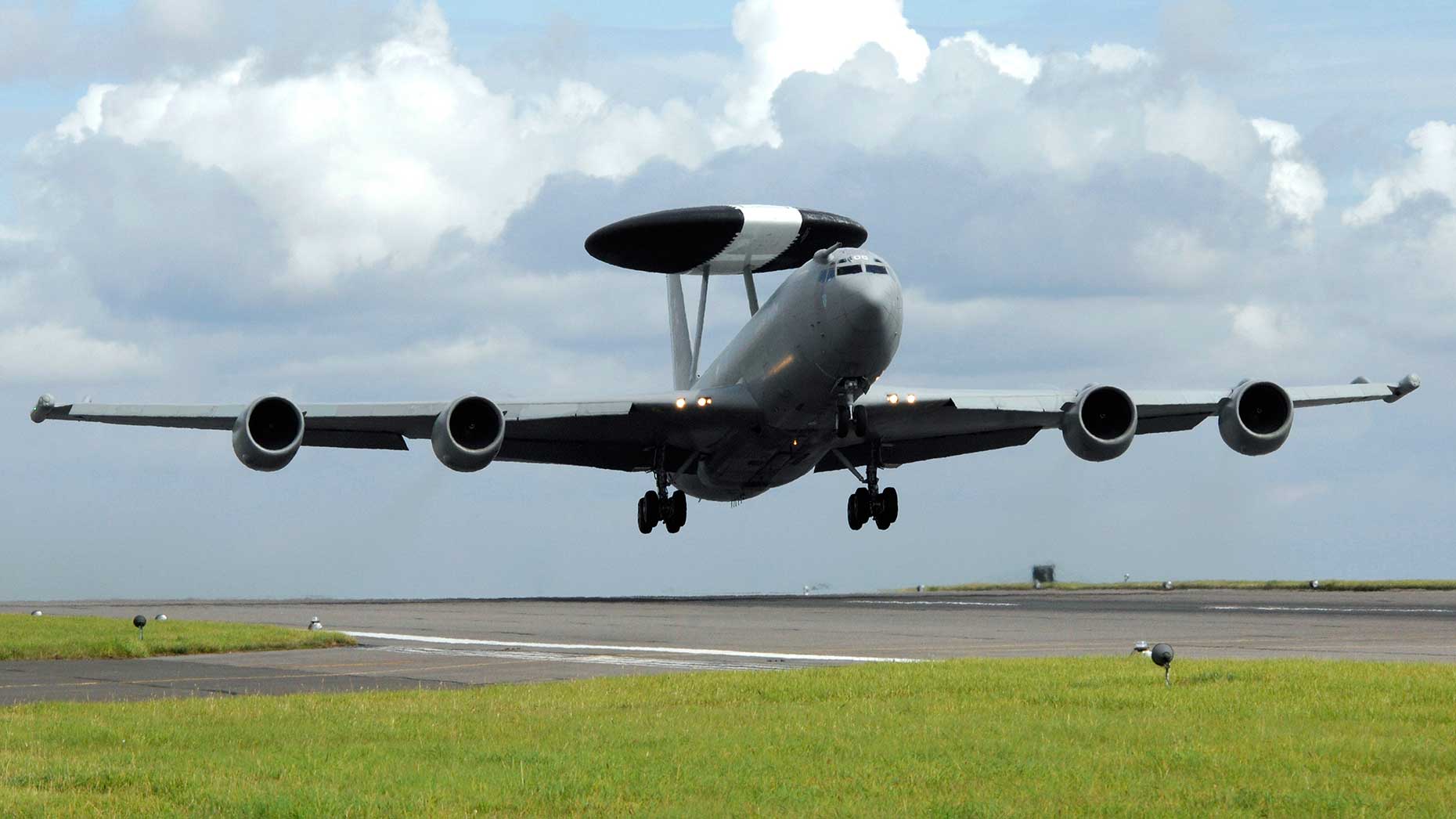 Raf E 3d Sentry Returning To Waddington After Final Mission