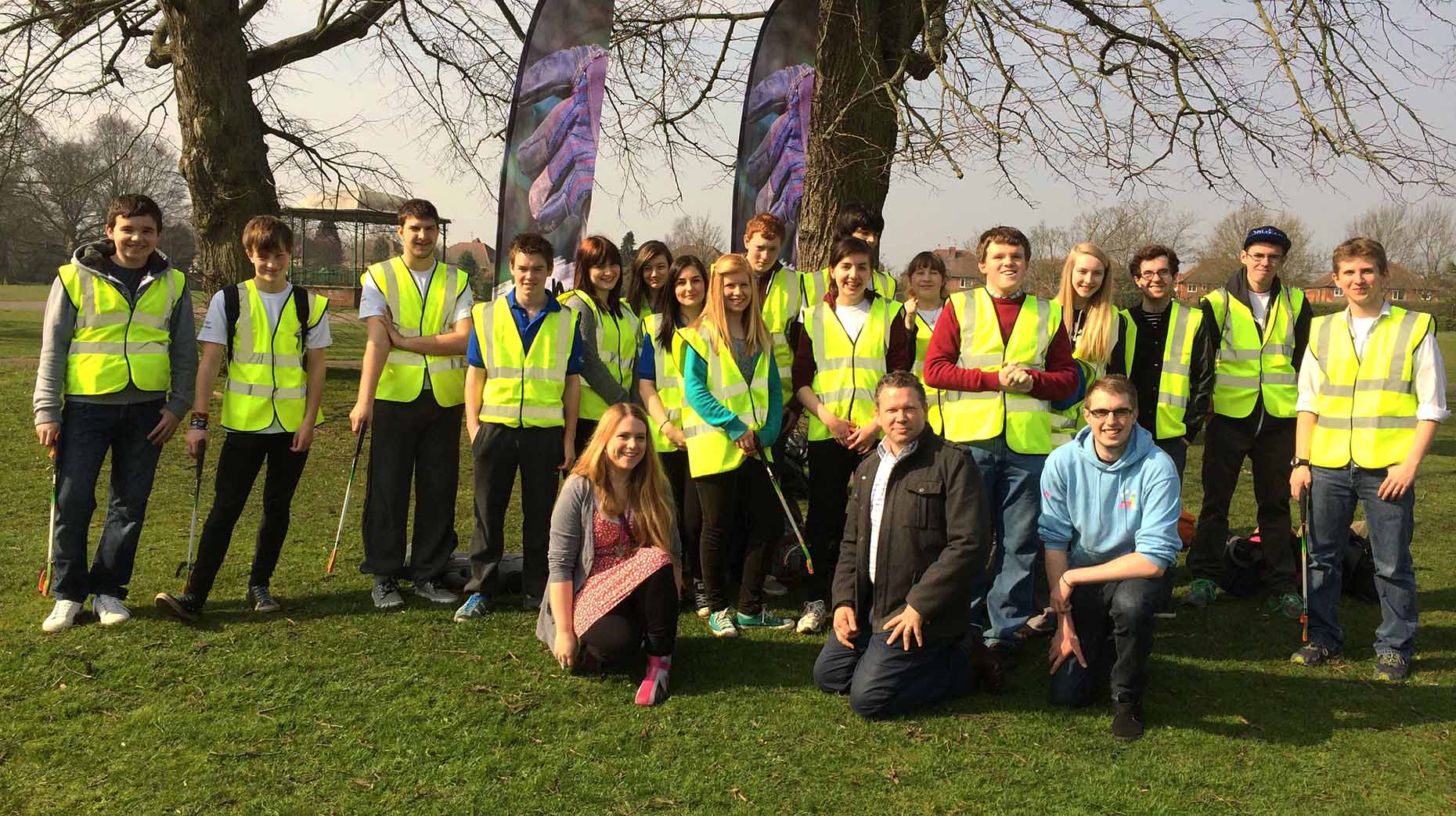 NCS graduates were joined by Lincoln MP Karl McCartney for the Boultham Park spring clean.