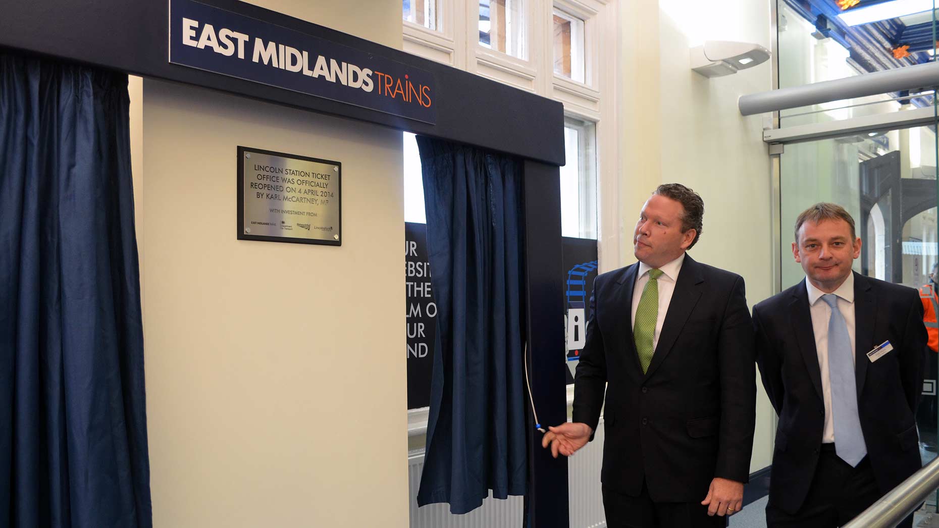 Karl McCartney unveiled a new plaque for the revamped Lincoln train station in April 2014.