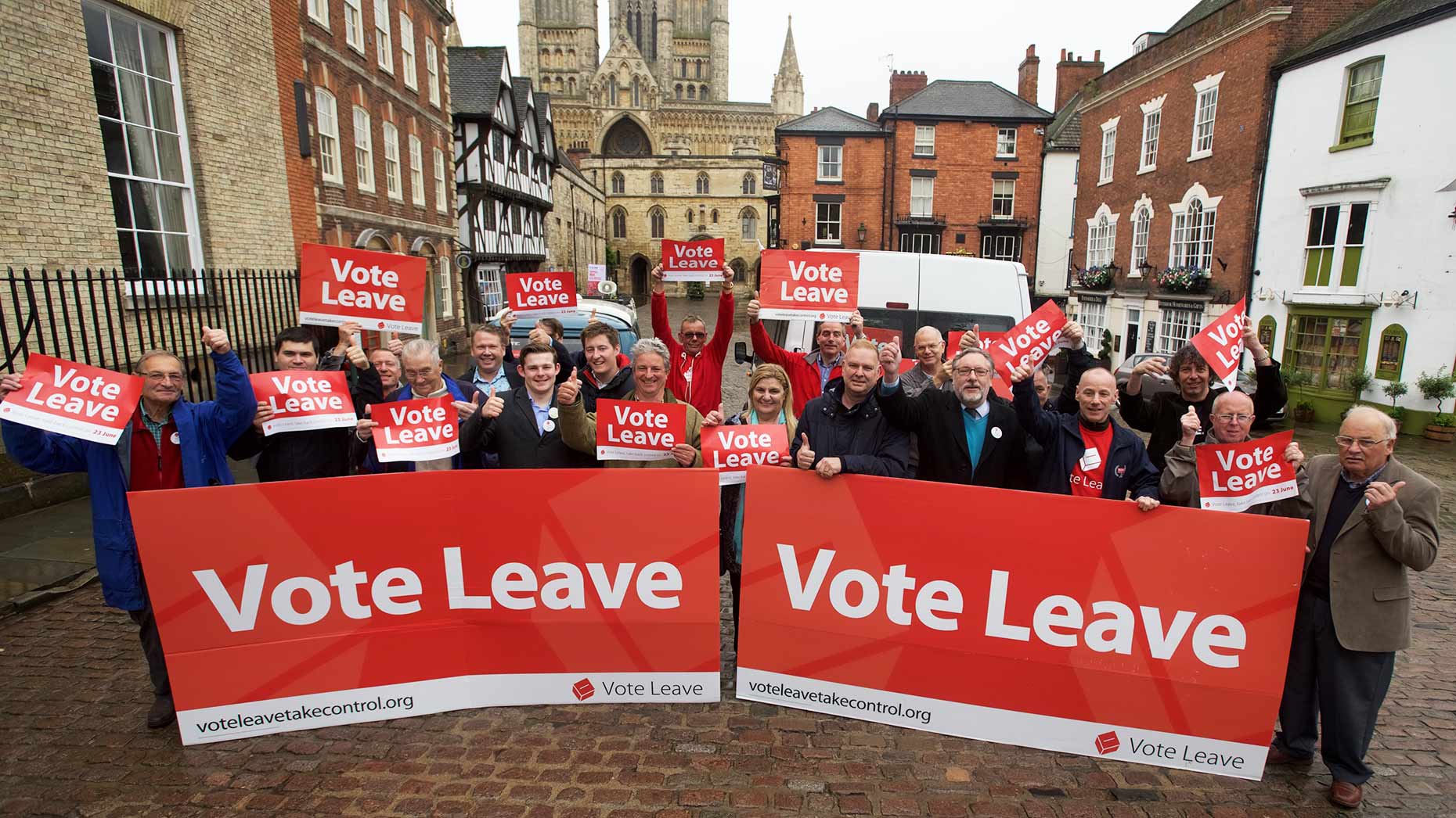 Vote Leave campaigners on Castle Hill ahead of a tour of Greater Lincolnshire on June 15. Photo: Steve Smailes for The Lincolnite
