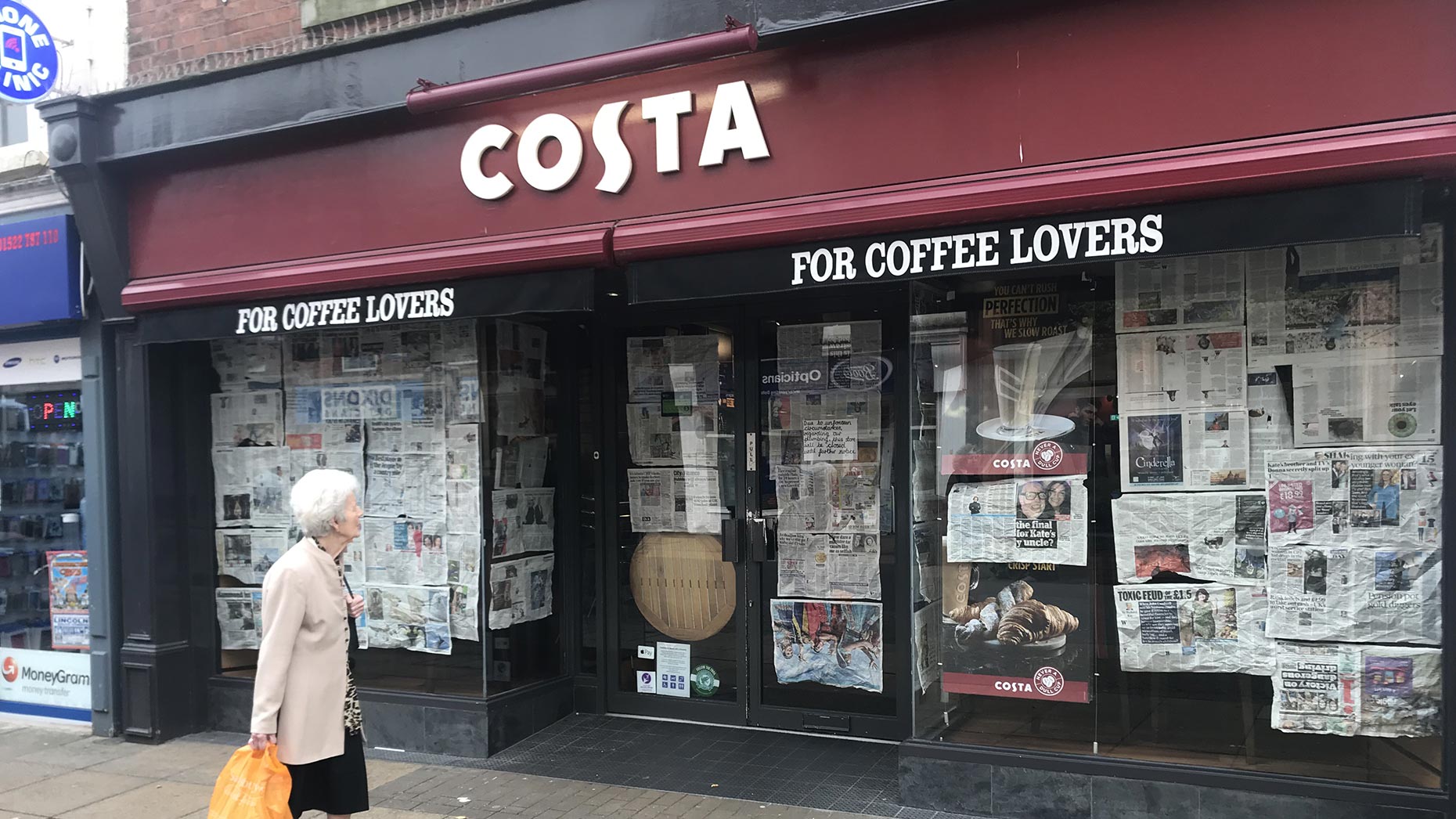 Two weeks and counting! Costa Coffee on Lincoln High