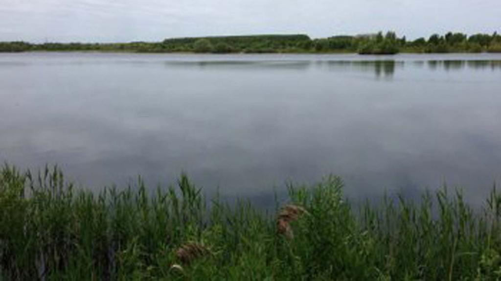 Police recover woman's body from North Hykeham lake