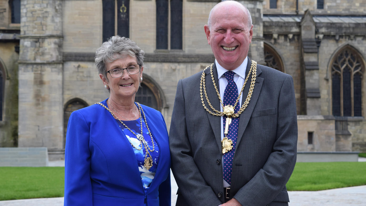 north-east-lincs-mayor-opens-revamped-grimsby-town-square