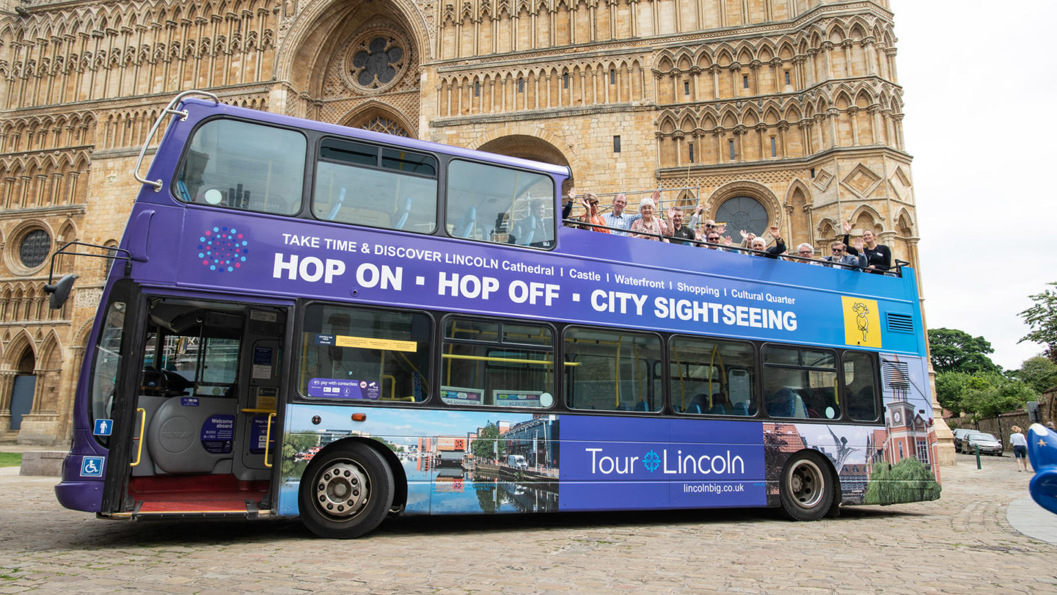 open top bus tour lincoln