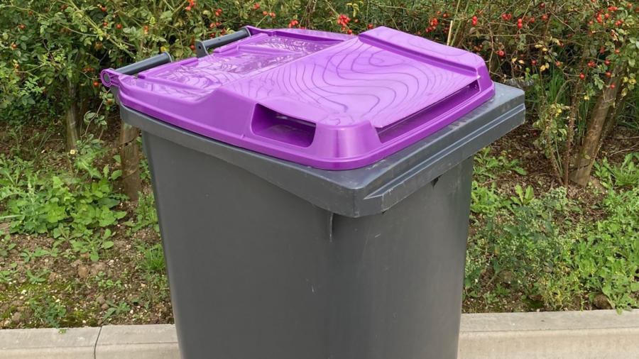 new-purple-paper-recycling-bin-to-be-wheeled-out-in-north-kesteven