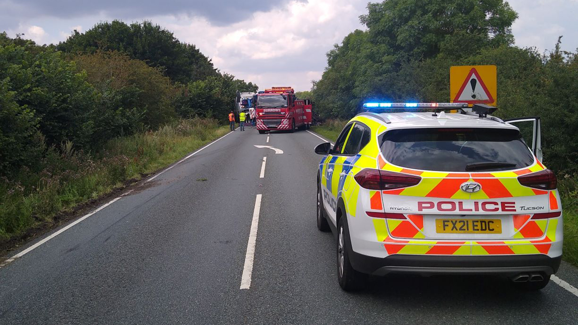 A15 to be closed all day after two lorries crash