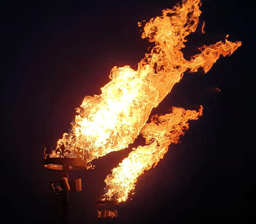 Thousands turn out for beacon lighting event at Lincoln Castle