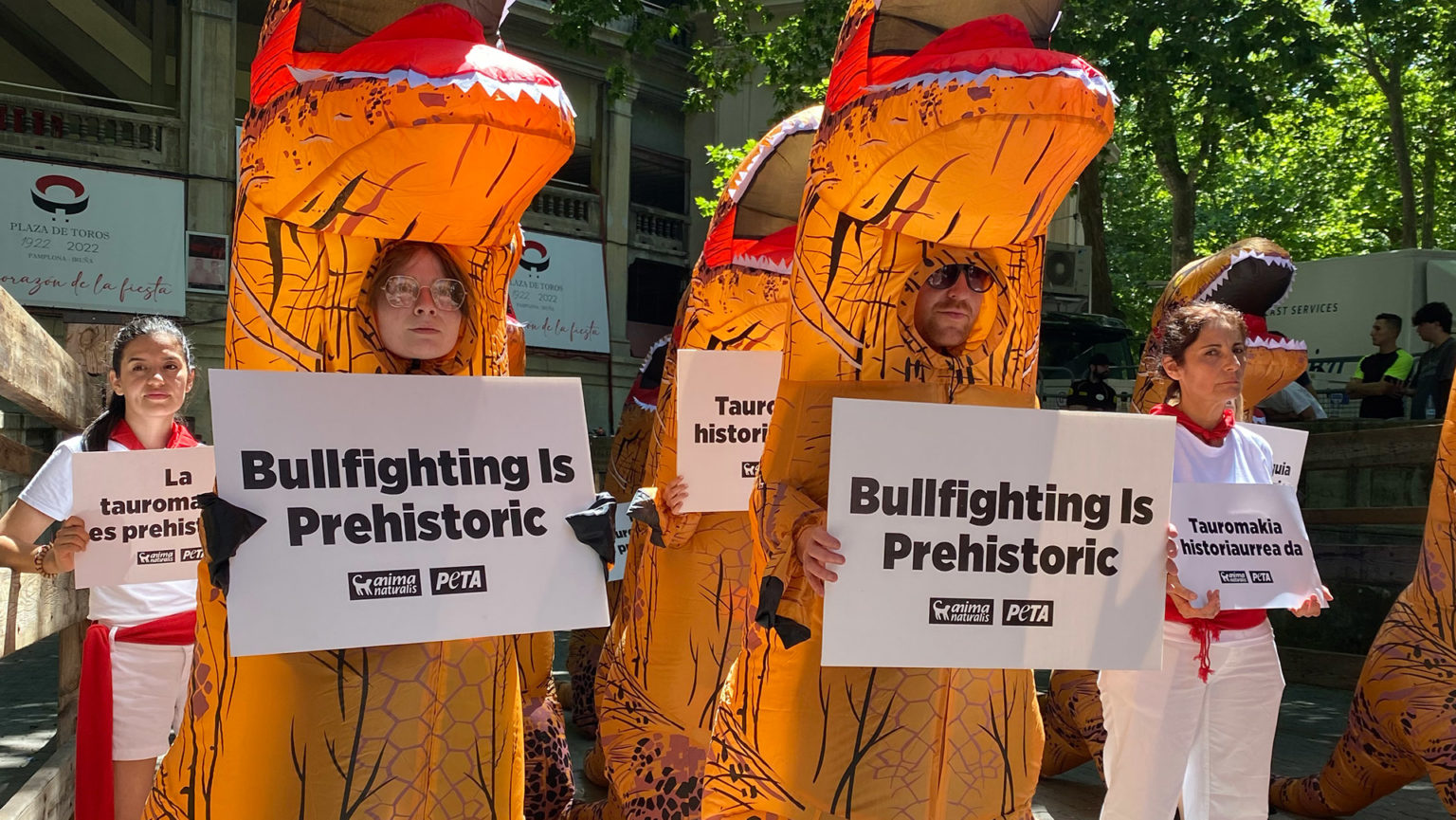 Lincoln man joins PETA protest against "cruel, archaic" bull running