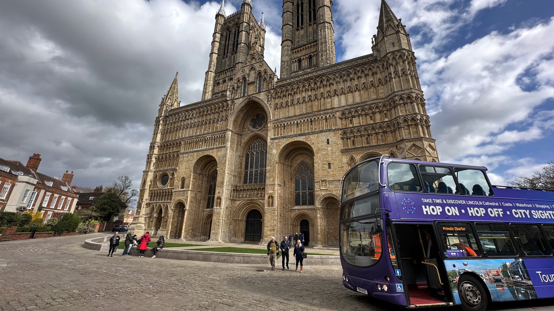 open top bus tour lincoln