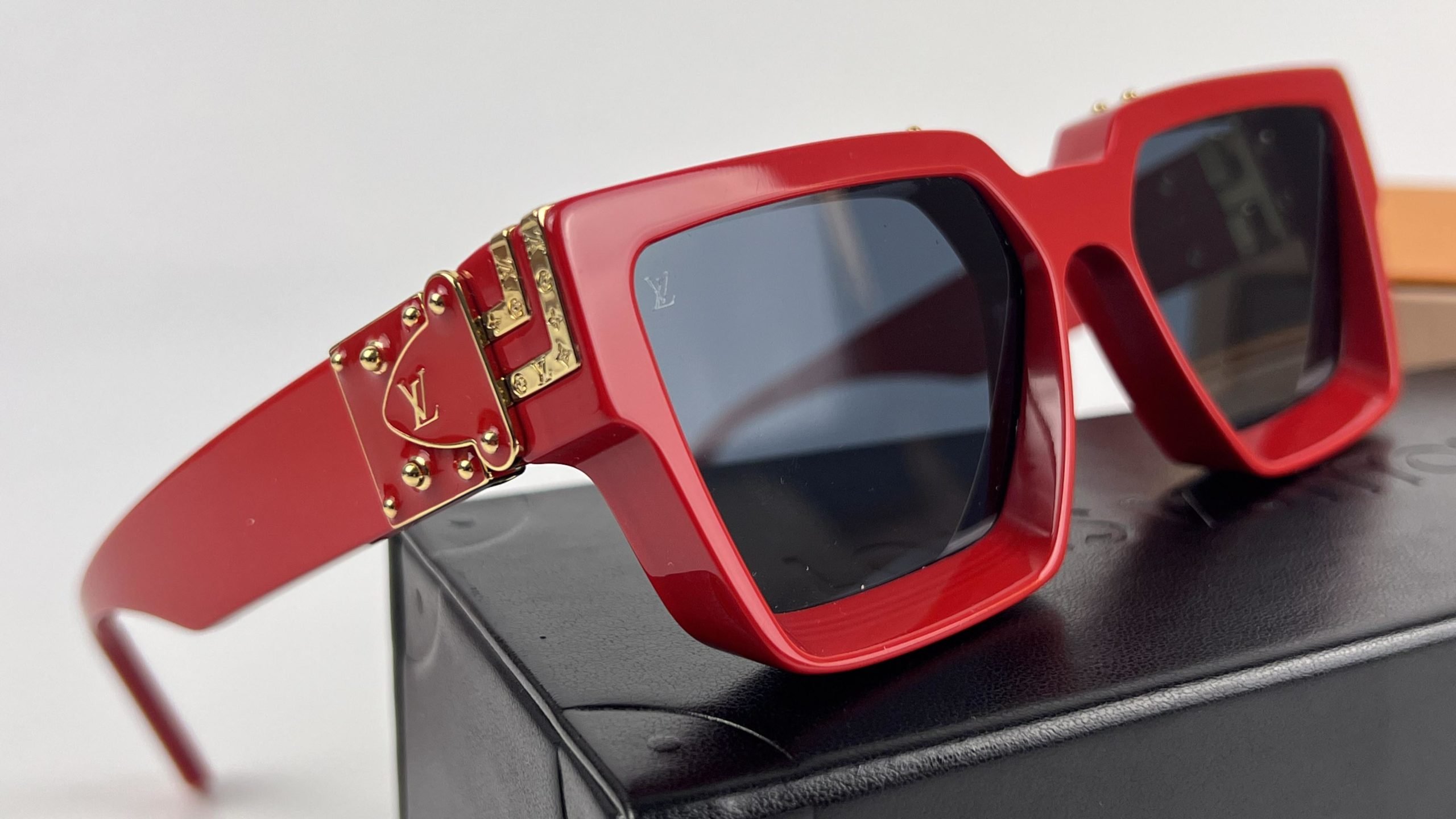 Louis Vuitton 1.1 Millionaires Sunglasses, Red, W